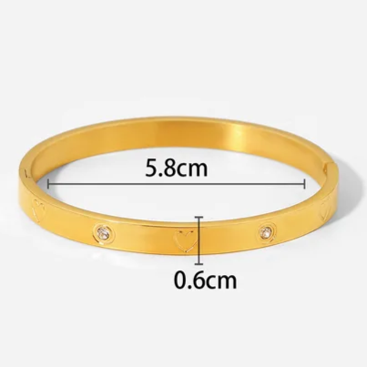 Non-Fading Titanium Steel Electroplated 18K Gold Heart Zircon Buckle Bracelet Bangle