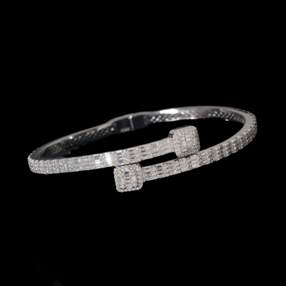 925 Sterling Silver 4.86CT Moissanite Square prominent 8" Bangle Bracelet - M311139