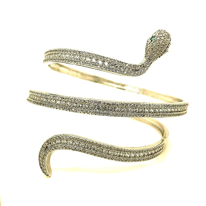 Brazalete envolvente de serpiente plateada