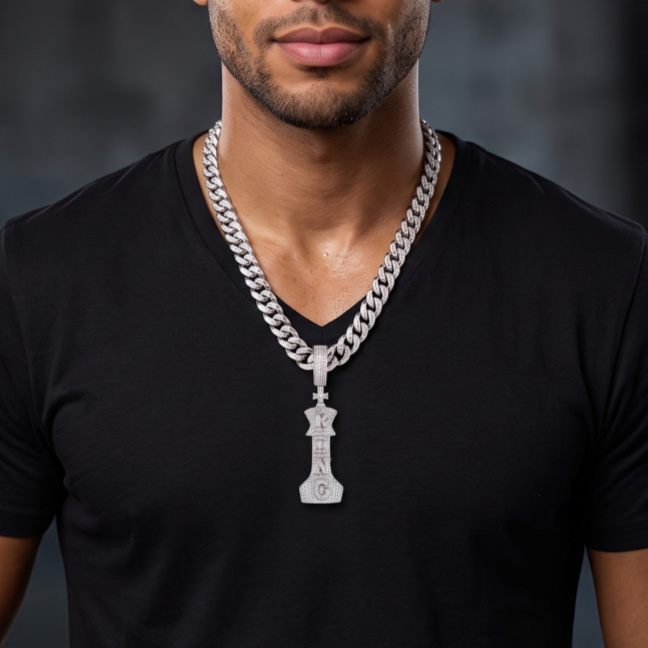 KING Chess Pendant