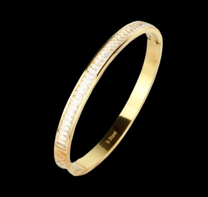 Women's Fashion Jewelry 18K Gold Plated Stainless Steel Bangle