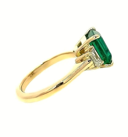 14k Gold Green Natural Diamond Engagement Ring - 36767