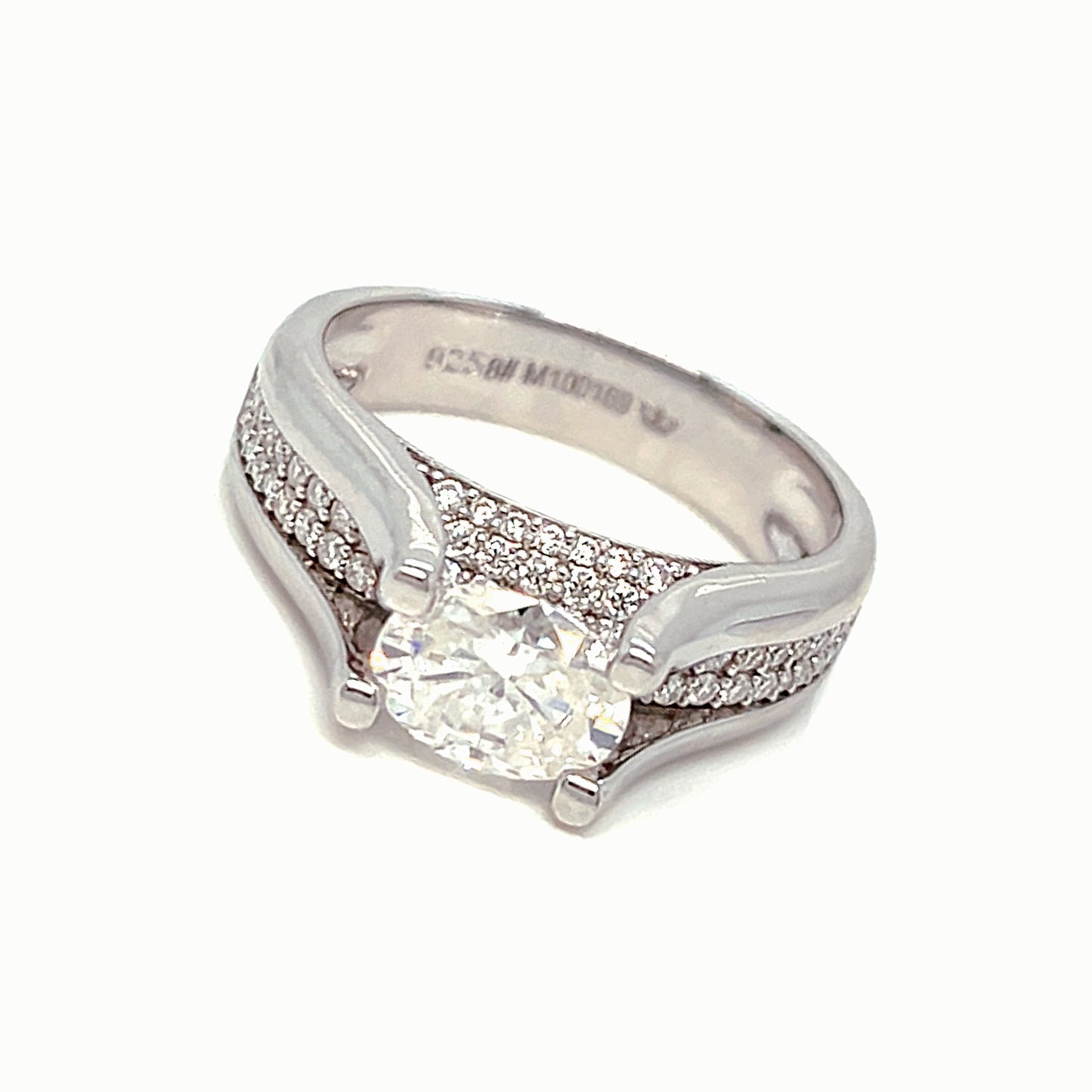 Engagement pave-set 1.65ct Moissanite 925 Silver Ring - M100169